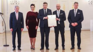 Finnish President Recognizes AGCO as International Long-Term Investor