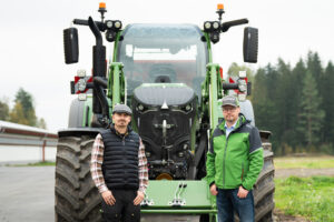 Helping the farmer achieve sustainable results with award-winning Fendt 728 Vario tractor